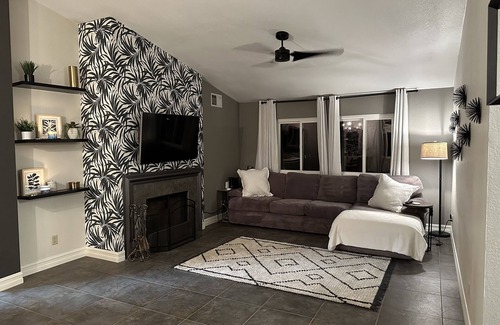 Desert Hot Springs Casa | House on a golf course