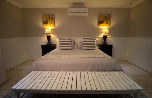 Windhoek Cama Y Desayuno | House on Olof Palme