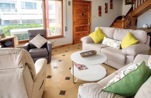 Suances Casa | Casa en primera linea de la playa de La Concha