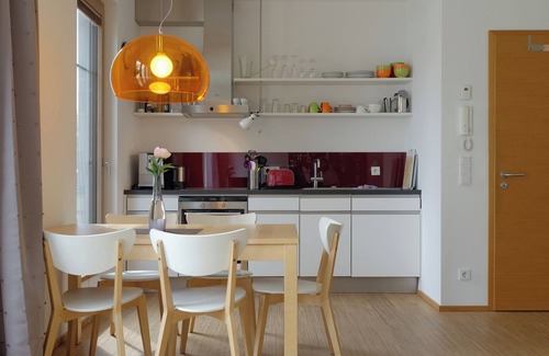 Werder Apartamento | House on the Havelbogen directly on the water with canoe and jetty, terrace apartment*****