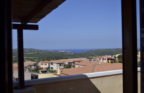 Ruoni Casa | House panoramic views of large seas.