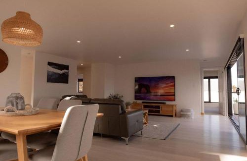 Stieglitz Casa | House Peron - Bayside Luxury