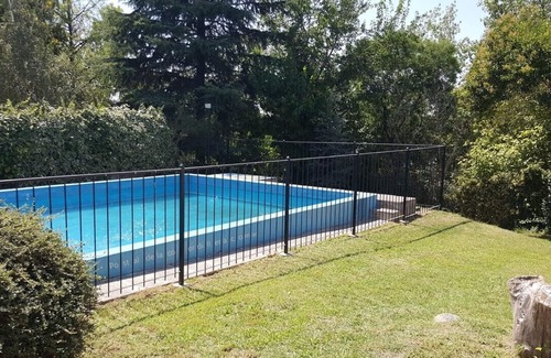 Vistalba Casa | Casa y piscina y jardín en Chacras de Coria