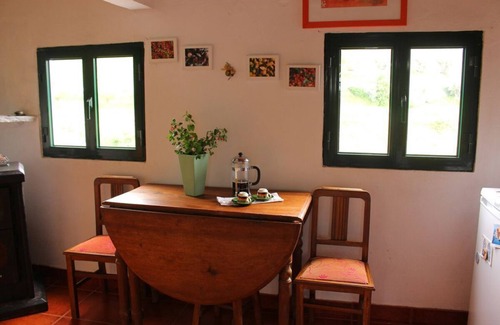 Santa Marta de Penaguiao Casa | House at the Bottom of the Village