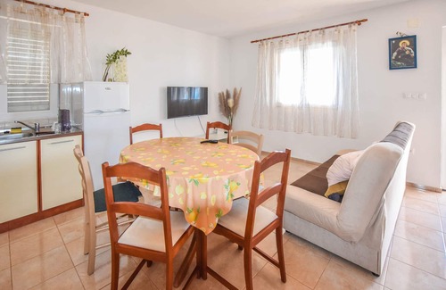 Dobropoljana Casa | House Quercus (79461-K1) - Dobropoljana