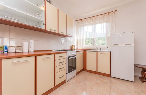 Dobropoljana Casa | House Quercus (79461-K1) - Dobropoljana