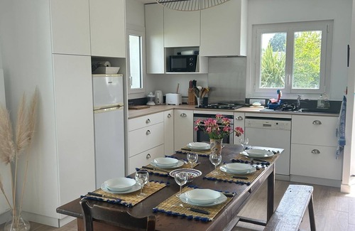 Quimiac Casa | House Quimiac 6 persons quiet close to shops 300 meters from the beach