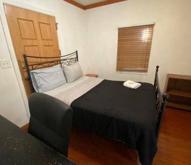 Los Angeles Casa | House Rooms & RV Rooms Near LAX