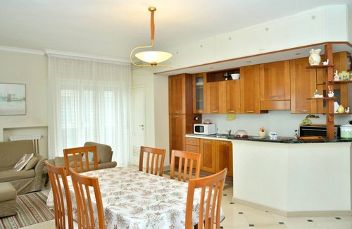 Trani Apartamento | House Scoglio di Frisio - Sea View