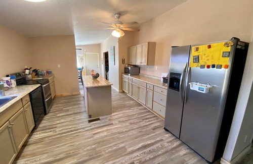 Matagorda Casa | House set off the Intercoastal w/pool & playground