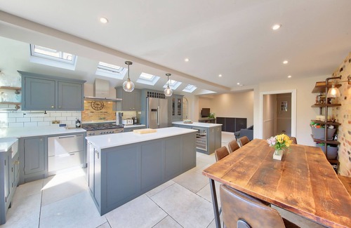 Wimbledon Casa | Family 4-Bed House & Secluded Garden - Wimbledon