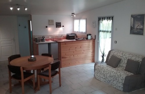 Liez Cabaña | HOUSE STUDIO 50M ² + PISCINA Y SPA - TRANQUILO Y DESCANSO - MARAIS POITEVIN VENDEE