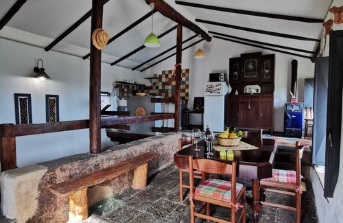 Santa Venerina Cabaña | Casa "IL PALMENTO", renovada en el campo, entre ETNA Taormina y el mar