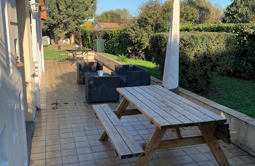 Plaisance-du-Touch Casa | Casa T4 cerca de Toulouse jardín, parking y terraza