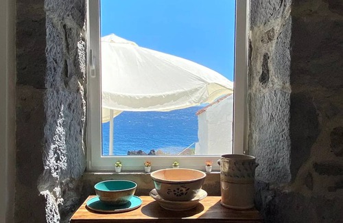 Calheta Casa | House@thesea !!with Direct Access to the Sea!!