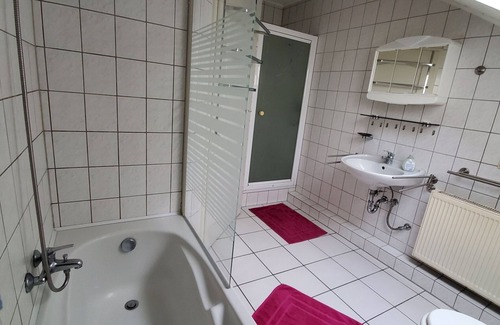 Wernborn Casa | Casa 'U', por 10 - 15 personas, 25 kilometros de Frankfurt / M - Norte