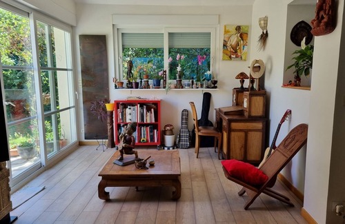 Estanove Casa | Casa muy agradable, la luz y la calma de la ciudad y el mar. ¡Un refugio de paz!