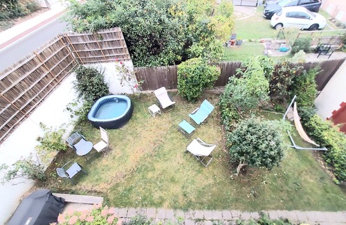 Chaville Casa | House / Villa at Chaville Between Paris and Versailles