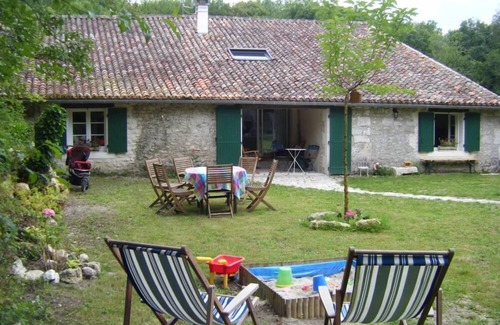 Dirac Casa | Carácter rural cerca de Angulema en Valle Natura 2000