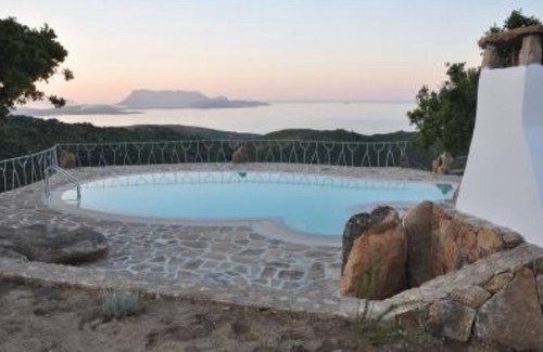 Luddui Villa | Casa / villa / chalet - BUDONI