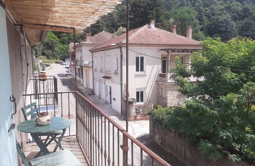 Vals-les-Bains Casa | House Village Vals les Bains