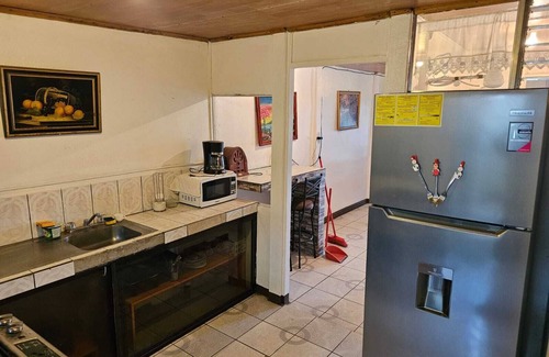 Agonia Casa | House w/Garage near the Stadium in Canoas, Alajuela Costa Rica