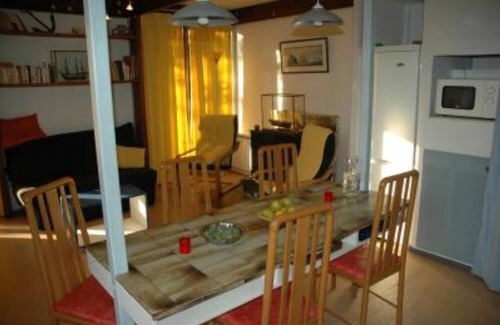 Alata Casa | House was destroyed by arson in May 2022 and no longer exists-------