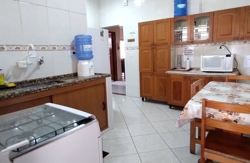 Jardim Marcia Casa | House with a great pool 5 minutes from the beach!!