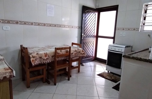 Jardim Marcia Casa | House with a great pool 5 minutes from the beach!!