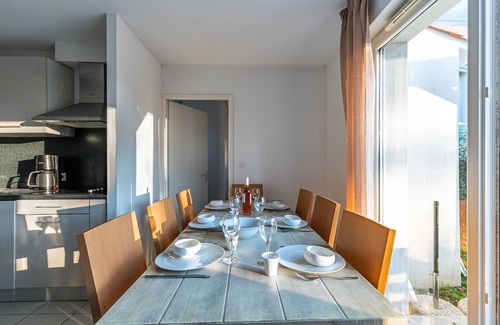 Bourgenay Chalet De Esquí | Casa con terraza para 6 en Talmont St-Hilaire