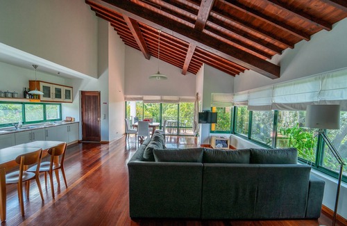 Capelas Casa | House with a fantastic view