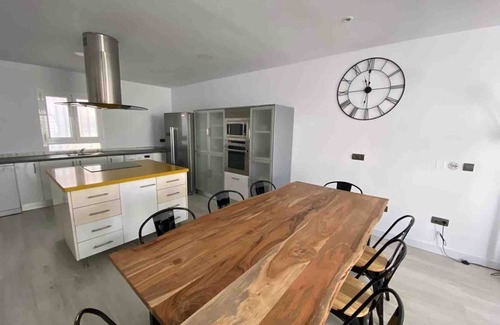 Roquetas de Mar Chalet De Esquí | Casa de 2 dormitorios, 2 baños, terraza, en espectacular urbanización