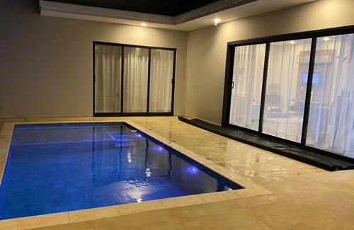 Itai Casa | House With 3 Suites and Heated Pool with Hydro