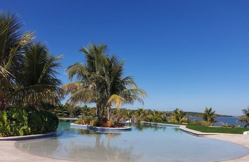 Itai Casa | House With 3 Suites and Heated Pool with Hydro