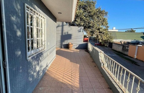 Uruapan Casa | House with 4 bedrooms for 8 people, with terrace