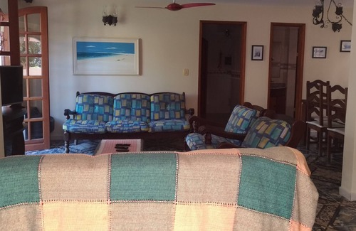 Taio Casa | Casa de Condominio con 5 dormitorios, Arraial do Cabo Playa de los Ángeles - Código A34