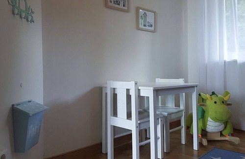 Lekhyttan Casa | Casa con un lago y muelle privado