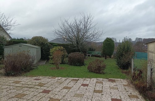 Flers Casa | House with beautiful garden very close to nature and the city