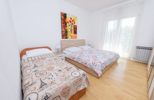 Dracevac Apartamento | Casa con gran piscina privada, gran área de barbacoa