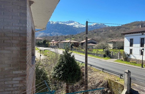Puente Nuevo Cabaña | Casa con jardín en Picos de Europa (13 plazas)