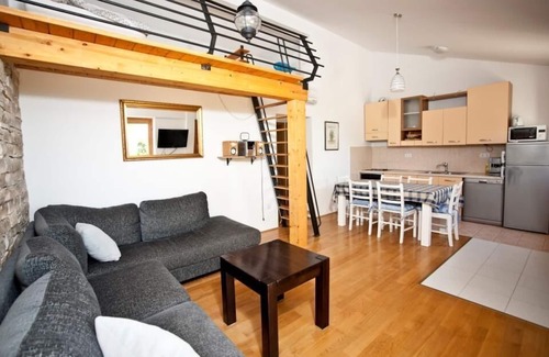 Mejasi Casa | Casa con jardín perfecta para unas vacaciones en familia.