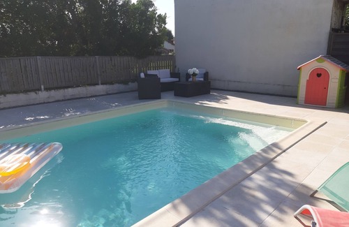 Merignac Casa | House with heated pool