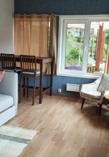 Eide Casa | House with lake view near Atlantic road