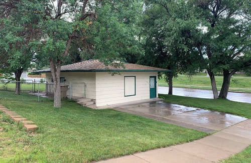 Rapid City Casa | House with large back yard!