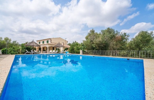 Petra Casa | Casa Rural en Petra con Piscina Privada