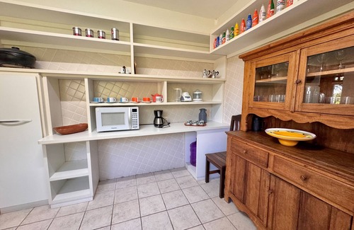 Saco da Capela Casa | Casa con piscina y vista al mar en condominio p hasta 10 personas.