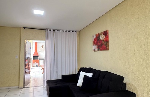 Rio Branco Casa | House with pool and gourmet area for up to 8 people