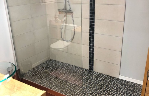 Sevres Cama Y Desayuno | Casa con piscina entre paris y versalles