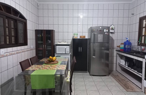 Mongagua Casa | House with pool for family leisure - 400m from the beach