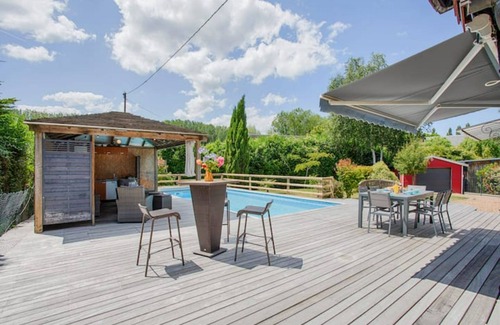 Canapville Casa | House with pool